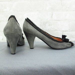 Marc by Marc Jacobs Pumps 7B Gray Black Suede Peep